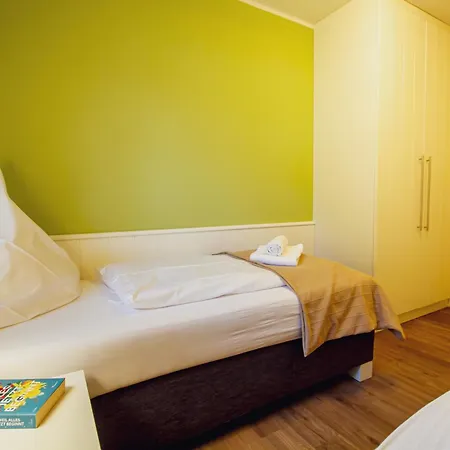 Apartament Int Hoern 1 Eg *