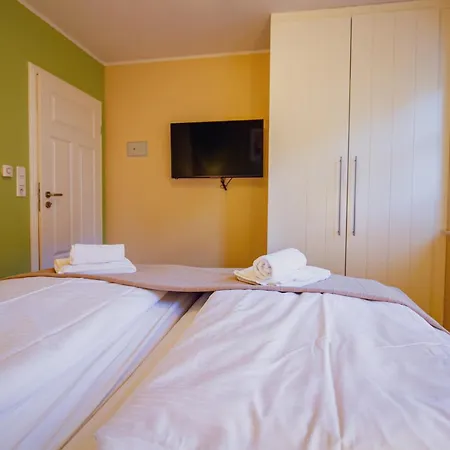 Int Hoern 1 Eg Апартаменты *